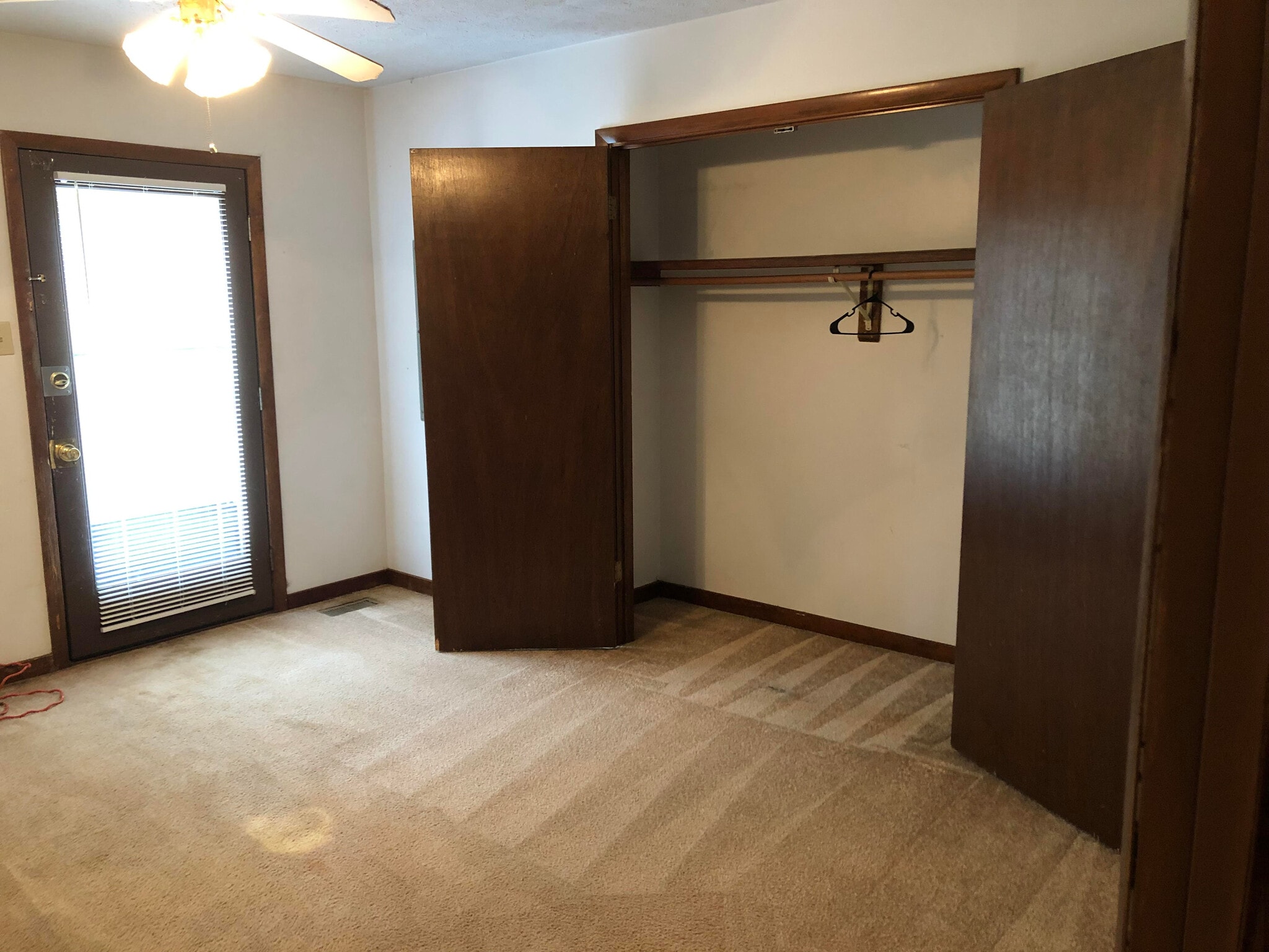 Building Photo - 6448 Kelmscot Ct