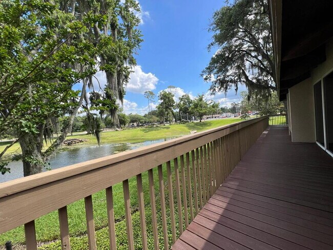 Building Photo - Beautiful 3 BD 2 BATH Home in Gated Community