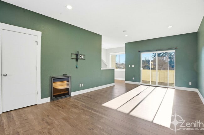 Building Photo - 3906 Nicholson Rd