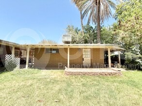 Building Photo - 331 S Pioneer