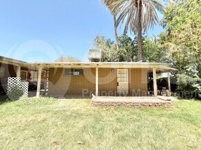 Building Photo - 331 S Pioneer