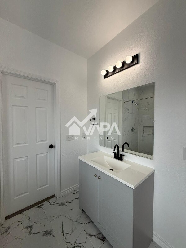 Building Photo - 8211 Monte Seco