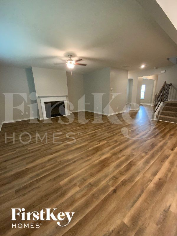 Building Photo - 206 Malbone St SW