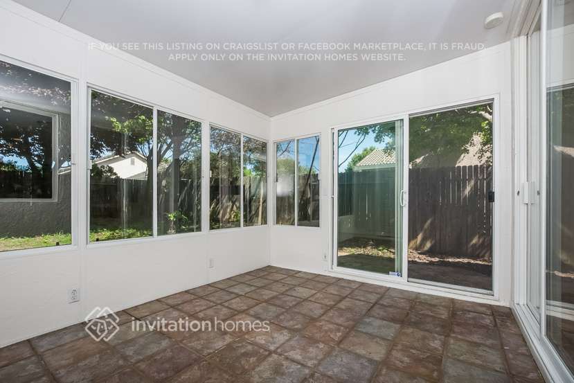 Building Photo - 1564 Union Square Rd