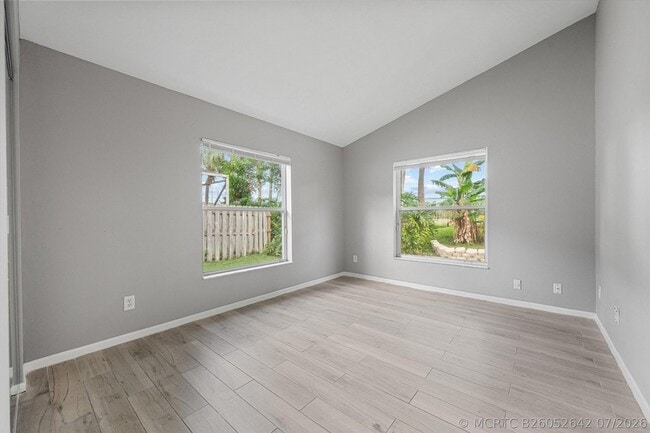Building Photo - 1851 Oak Berry Cir