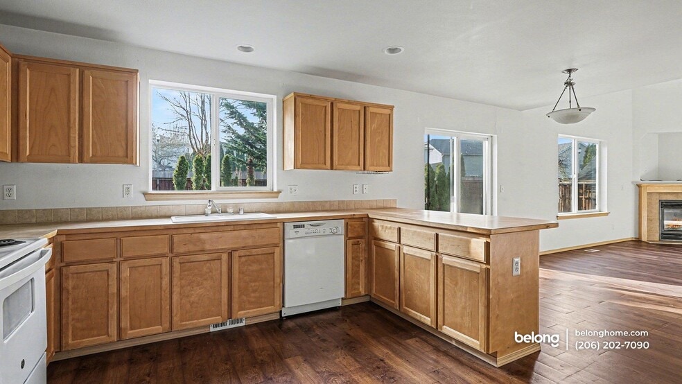 Building Photo - 9606 186th St Ct E