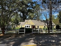 Building Photo - 109 Westwood Dr