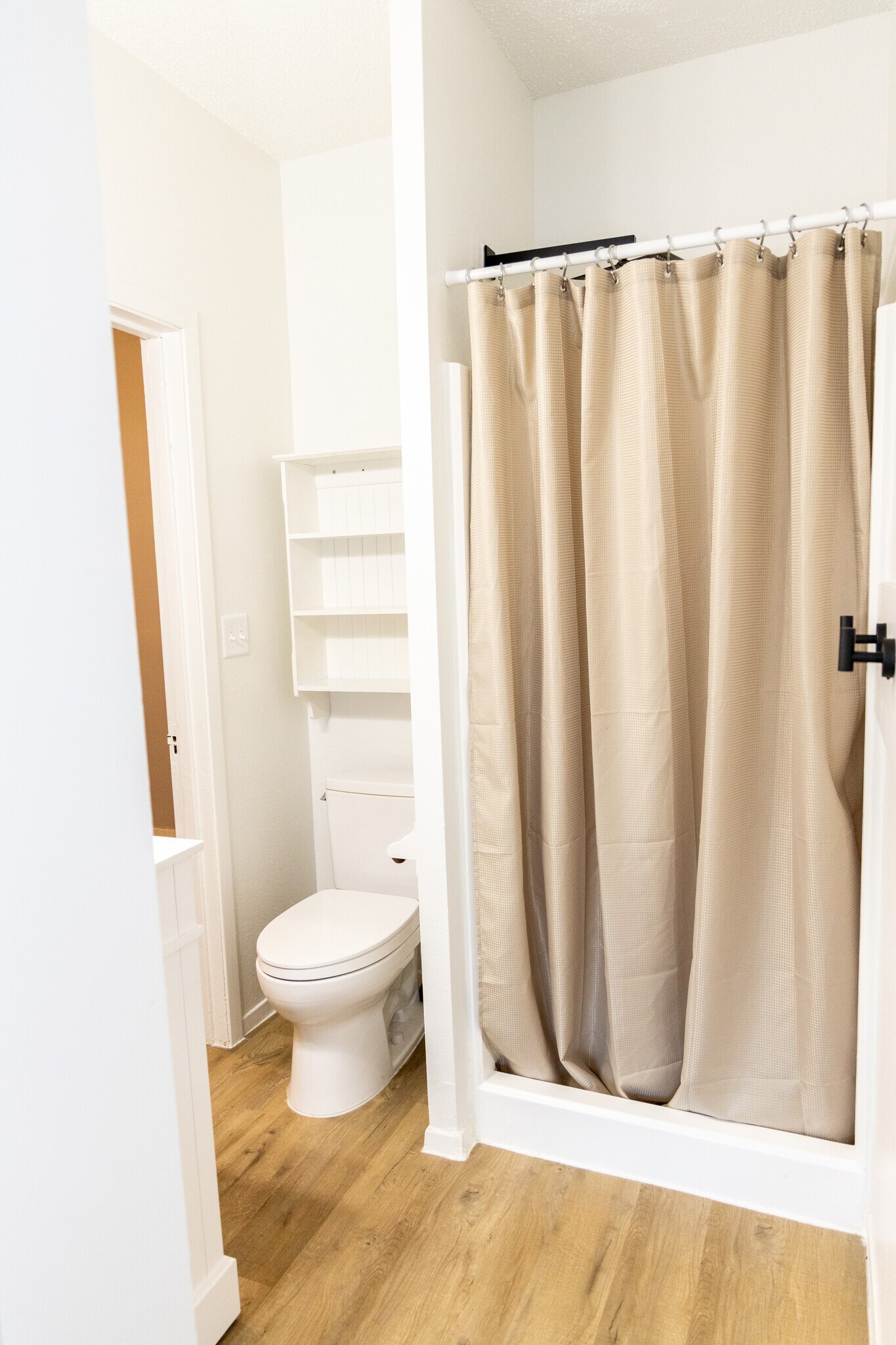 Building Photo - 711 S Phillips Ave