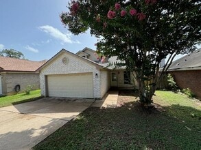 Building Photo - 4713 Castleman Dr