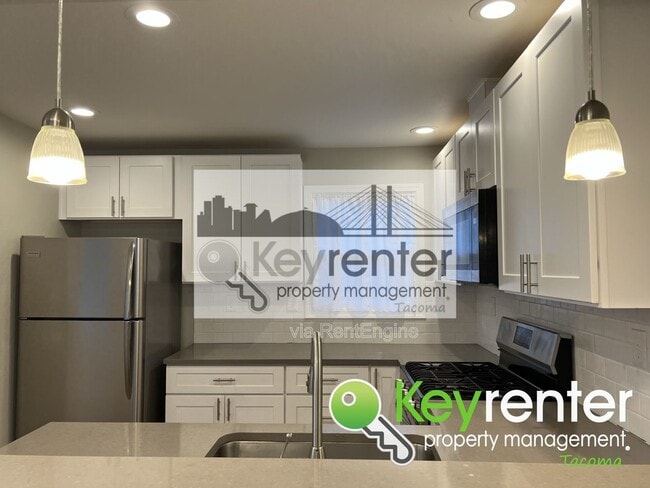 Building Photo - 348 Harvard Ave