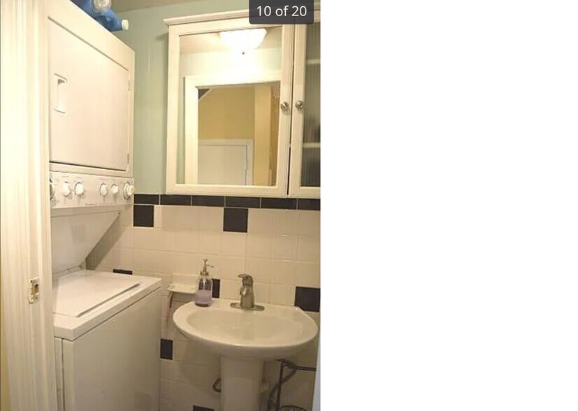 Half Bathroom with Washer Dryer - 5311 Kennedy Blvd E