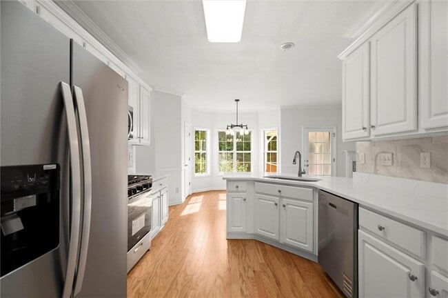 Building Photo - 3537 Castle View Ct