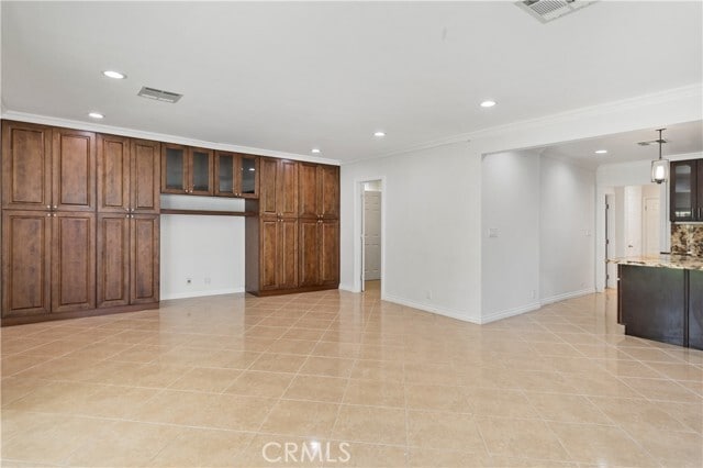 Building Photo - 5326 Farna Ave