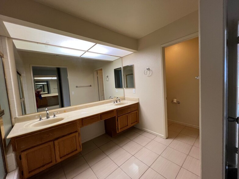 Building Photo - 3652 Agate Way