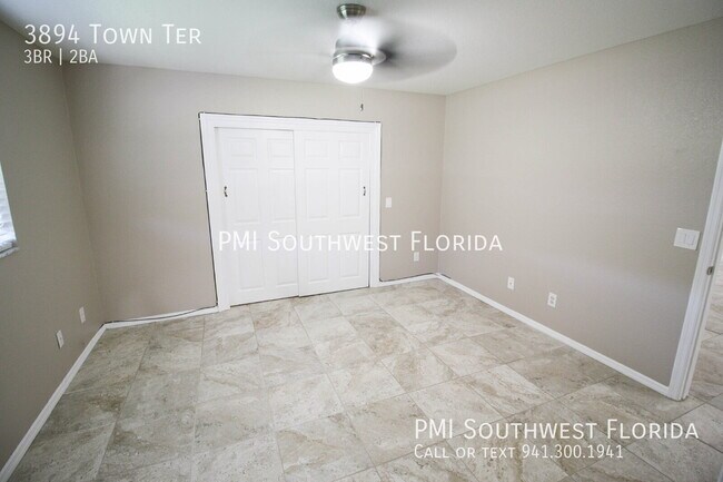 Building Photo - 3894 Town Terrace
