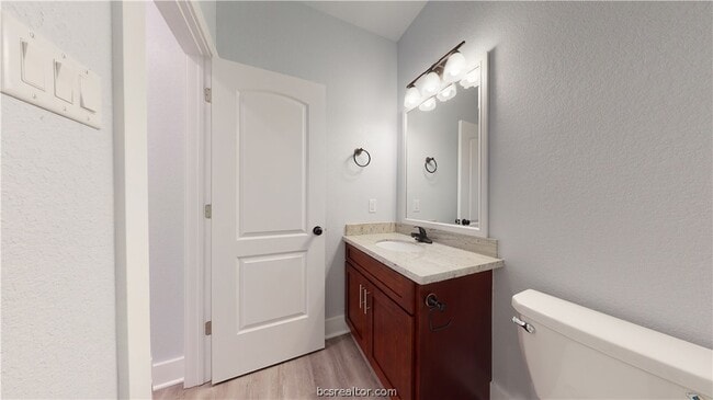 Building Photo - 2130 Crescent Pointe Pkwy