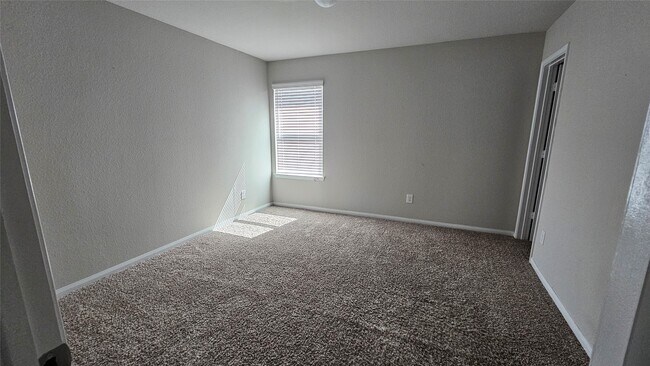 Building Photo - 25119 Bells Canyon Dr