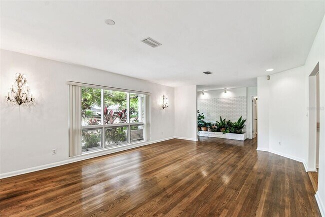 Building Photo - 4508 Henderson Blvd