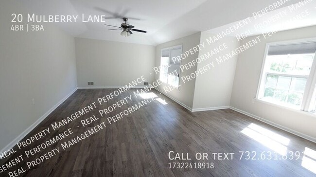 Building Photo - 20 Mulberry Ln