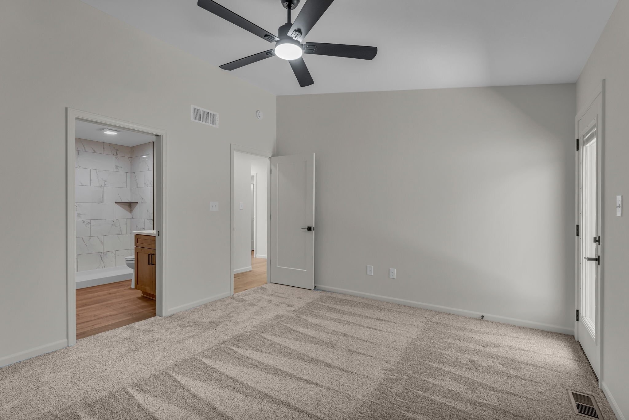 Building Photo - 4849 NW Astor Park Dr