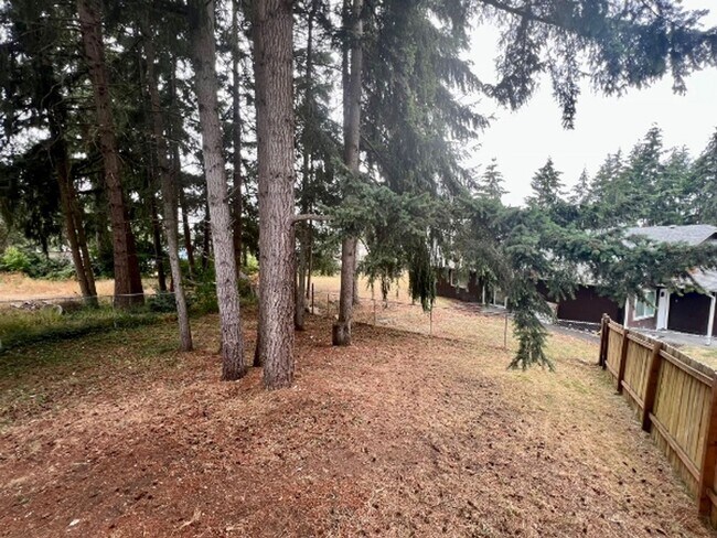 Building Photo - 8010 S Bicentennial Loop SE