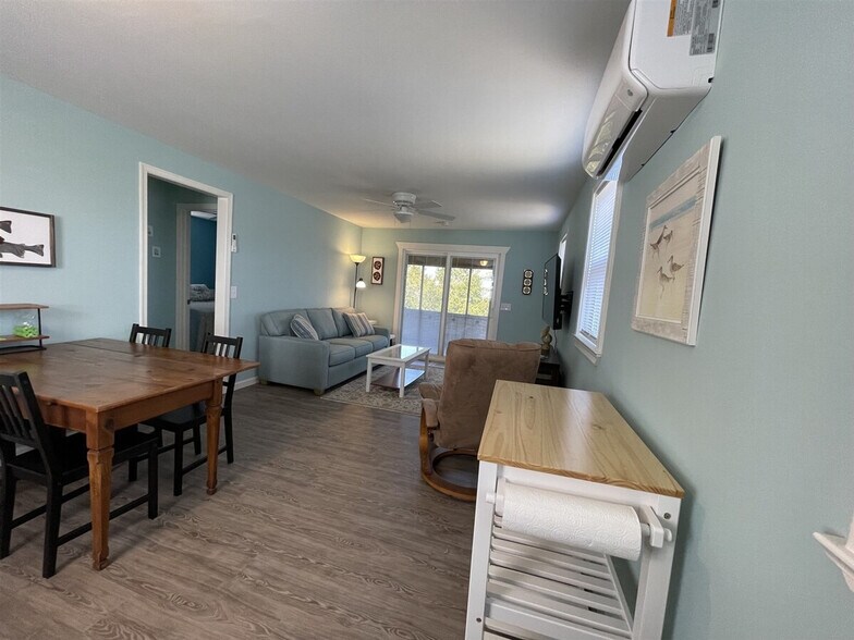 Building Photo - 39190 W Sunfish Ct