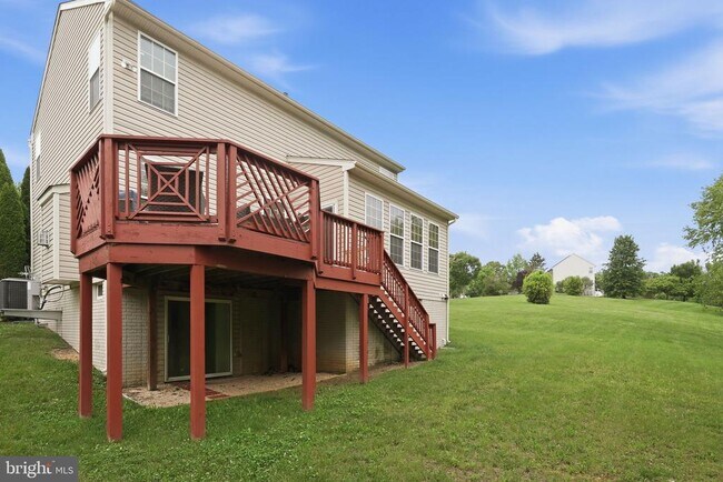 Building Photo - 1908 Orchard Hill Dr