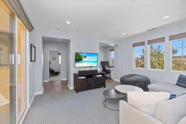 Building Photo - 1048 Quartz St