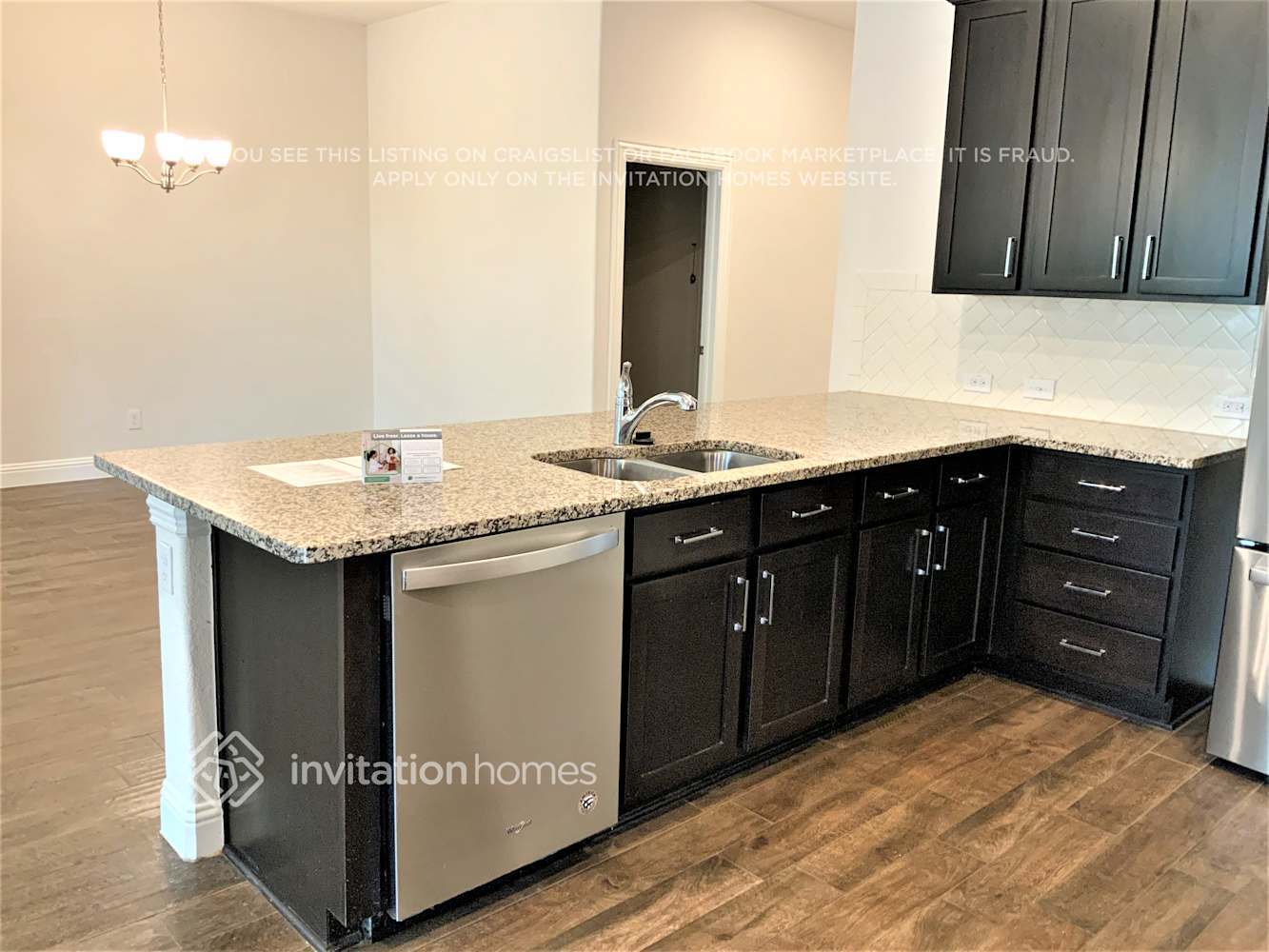 Building Photo - 3112 Aransas Ave