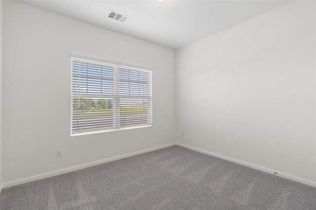 Building Photo - 108 Biscayne Dr