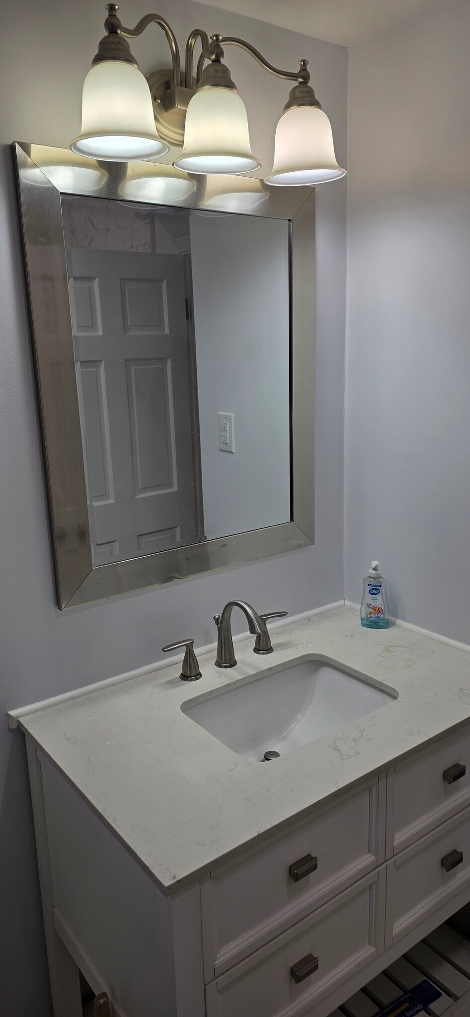 Building Photo - 32 Theresa St