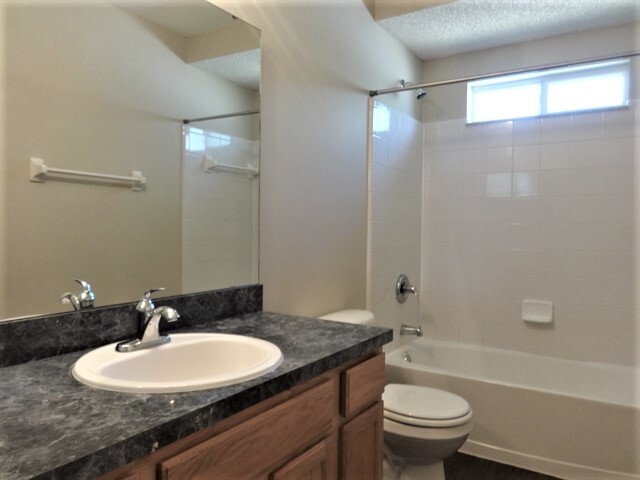 Building Photo - 11062 Gullwing Ct
