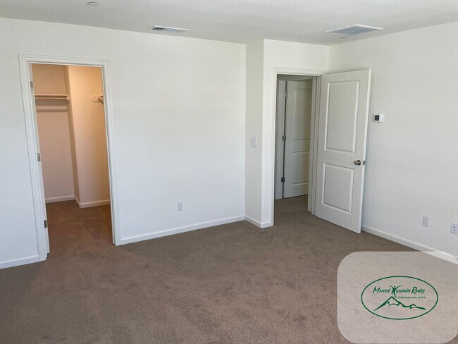 Building Photo - Must Apply to schedule viewing
