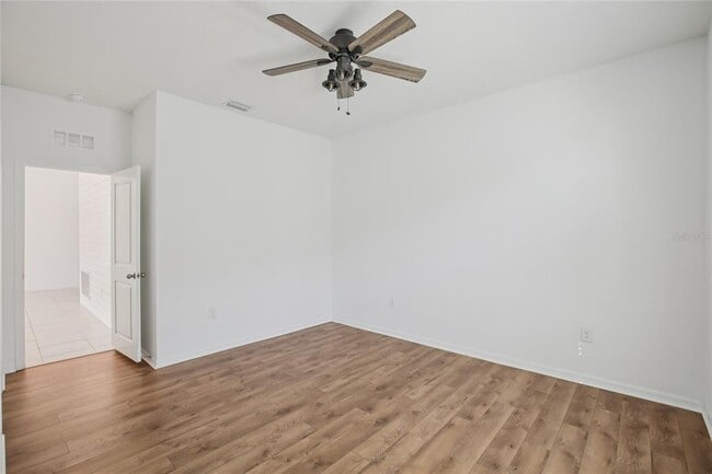 Building Photo - 10747 Laxer Cay Loop