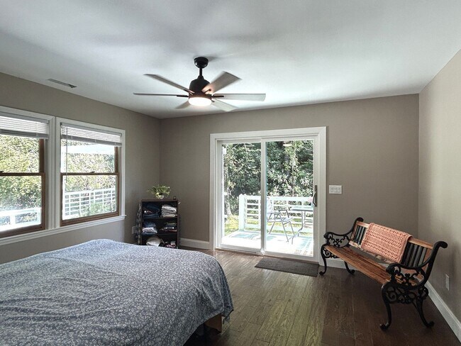Building Photo - Fully Renovated 3BR/2BA Home with Creek Vi...
