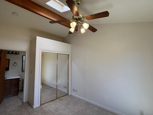 Building Photo - LSSCH780