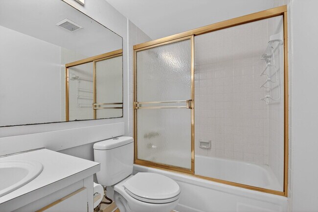 Building Photo - 4996 Sable Pine Cir