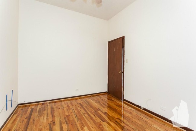 Building Photo - 2 bedroom in Chicago IL 60614