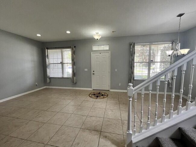 Building Photo - 2628 Corona Borealis Dr