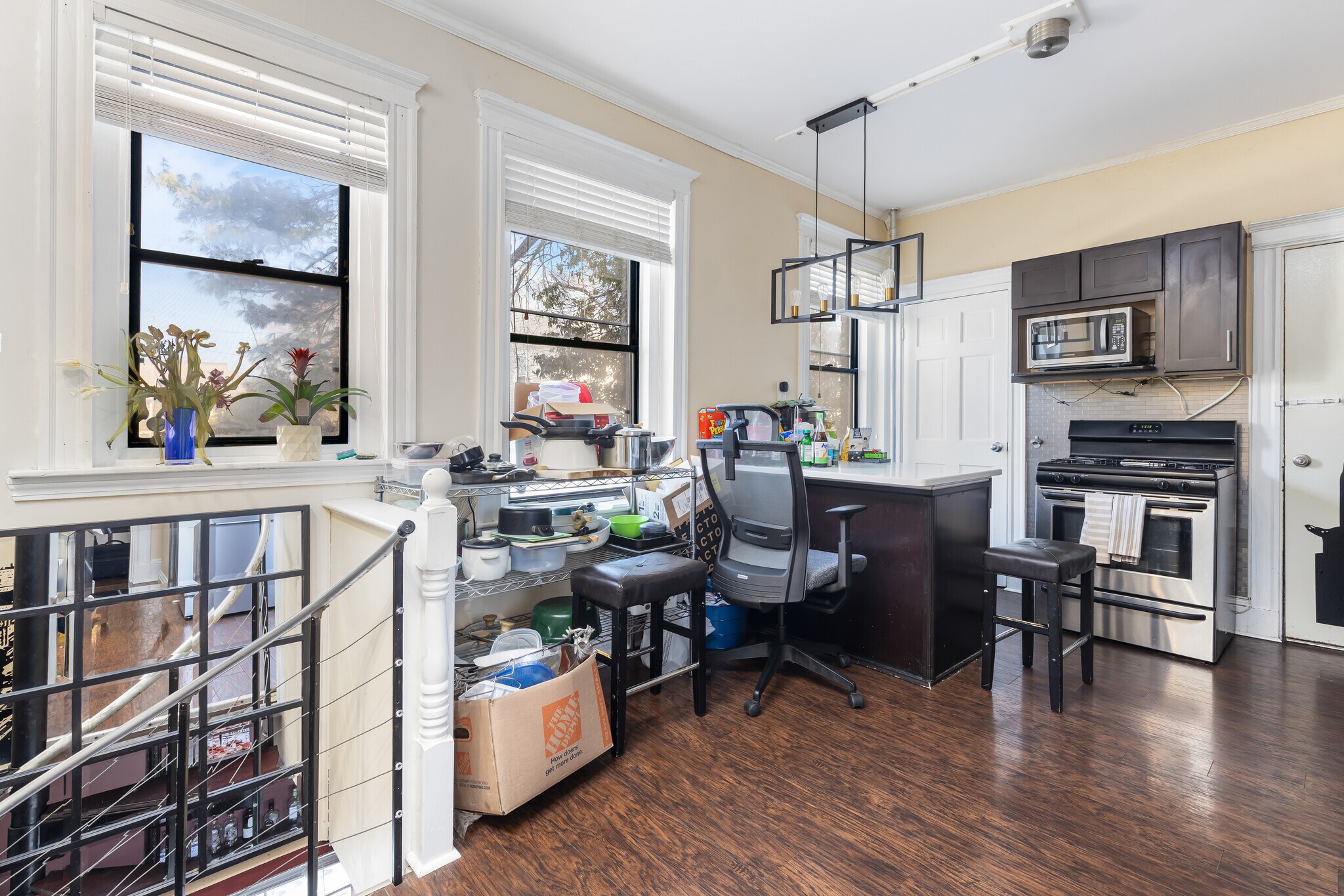 Building Photo - 21 Royal St