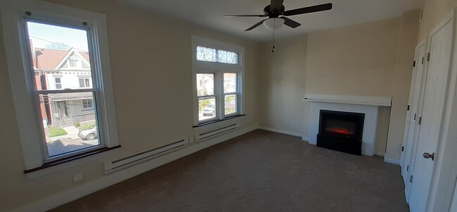 view of 2nd floor bedroom - 7718 Brashear St