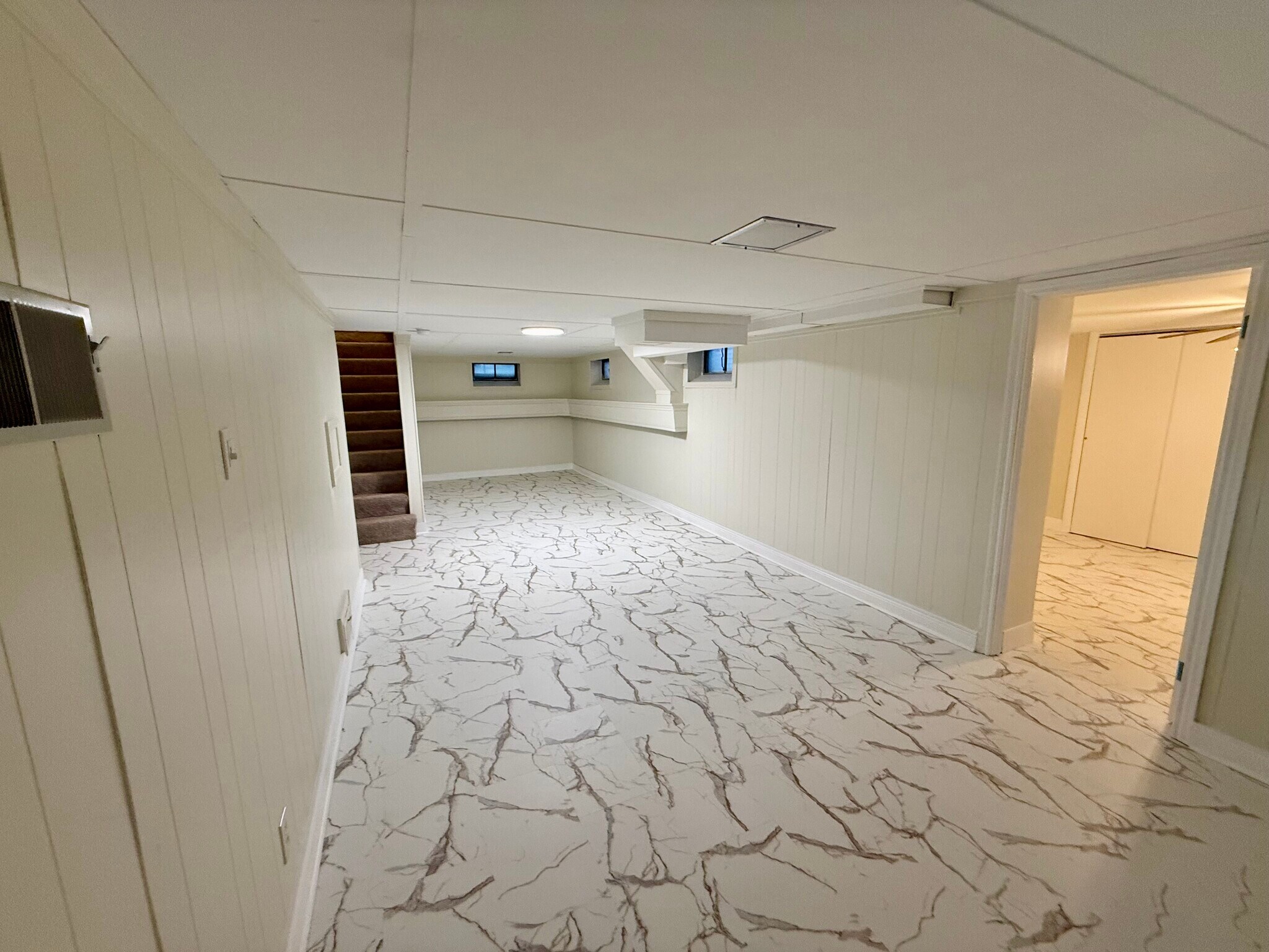 Building Photo - 160 Plantation Dr