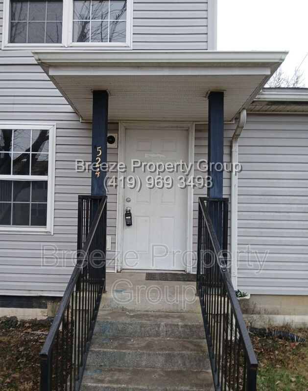 Building Photo - 524 Nova St