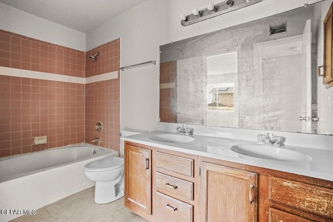 Building Photo - 5224 Roger Maris Dr