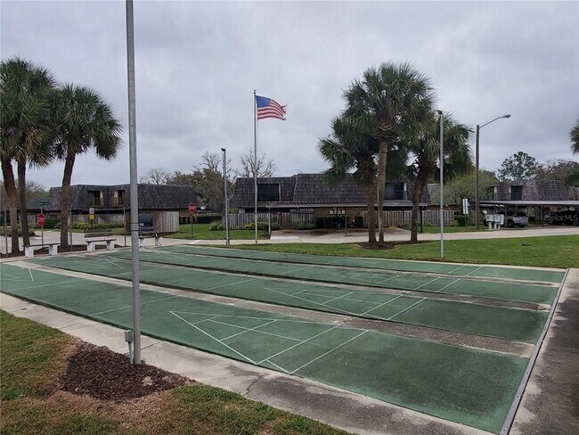 Building Photo - 1108 Apple Terrace