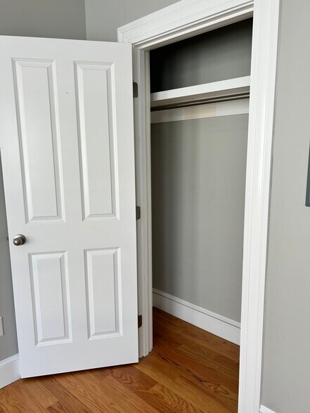 Bedroom 1 - 34 Channing St