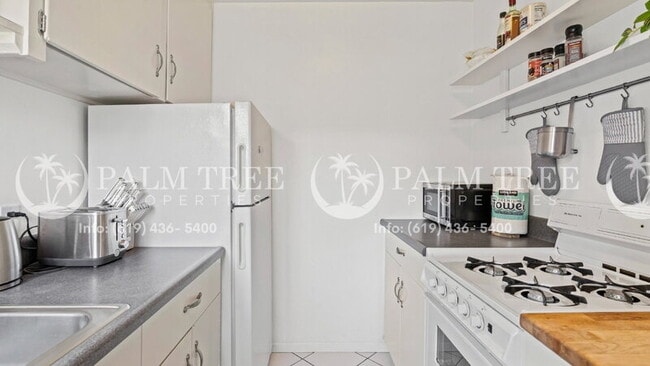 Building Photo - 6950 Tower St