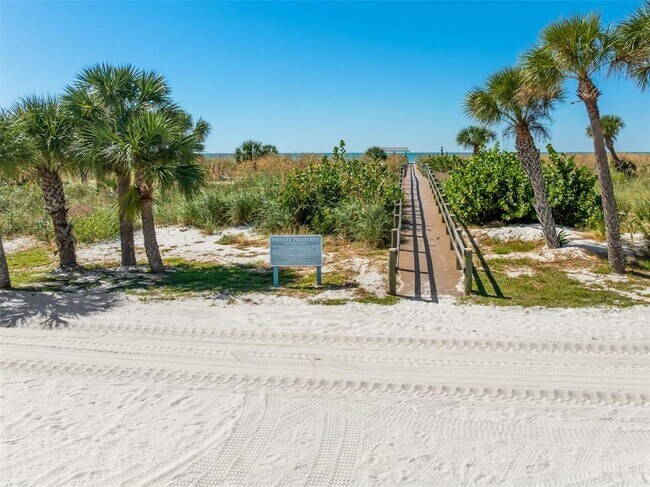 Building Photo - 9400 LITTLE GASPARILLA Is