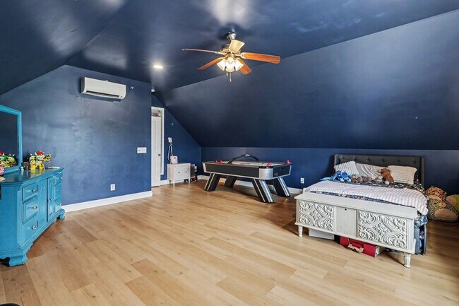 Building Photo - 2016 Copper Kettle Cir