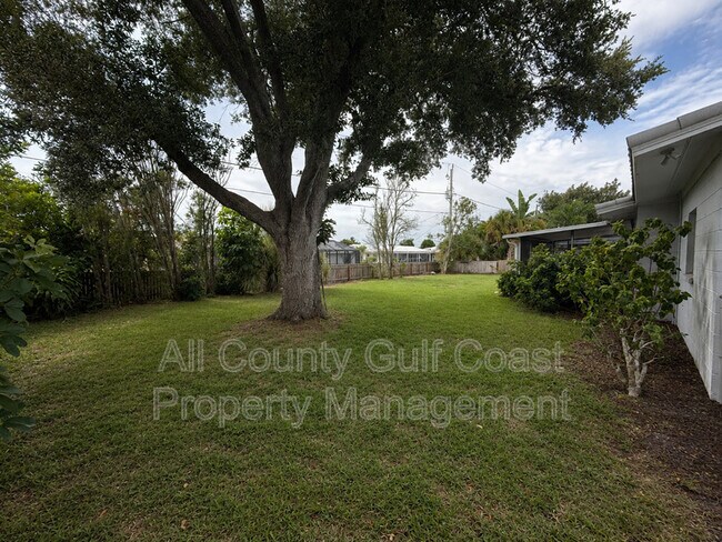Building Photo - 309 Degas Dr